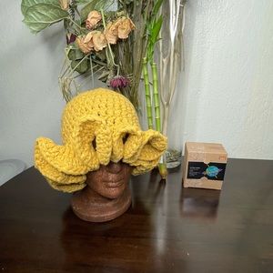 Crochet Ruffled hat